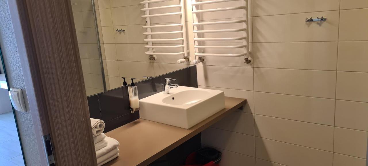 Apartamenty Czarna Gora S8 Sienna (Klodzko) Exterior foto